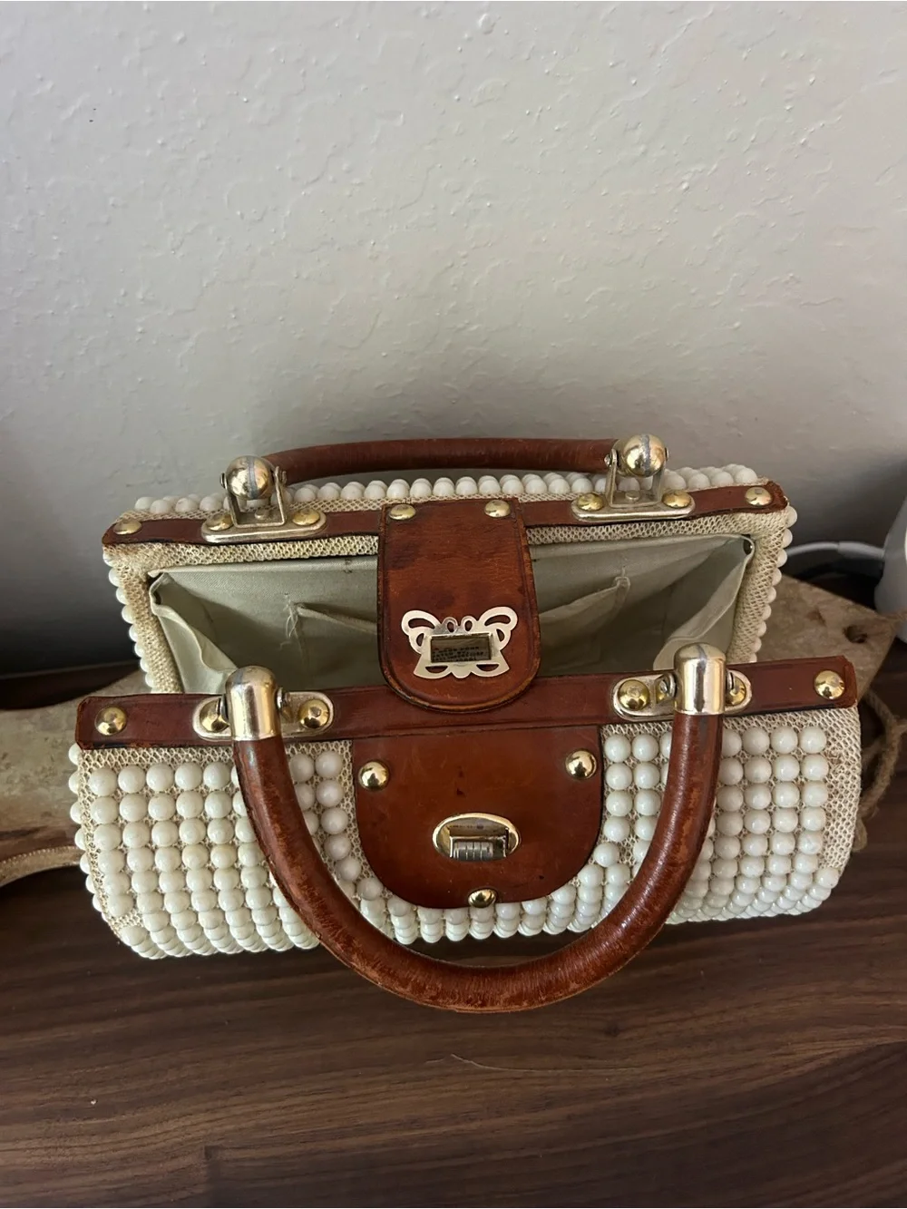 Vintage Beaded Pearl Cylinder Handbag with Brown Leather Handle: 1960s - Picture 9 of 11